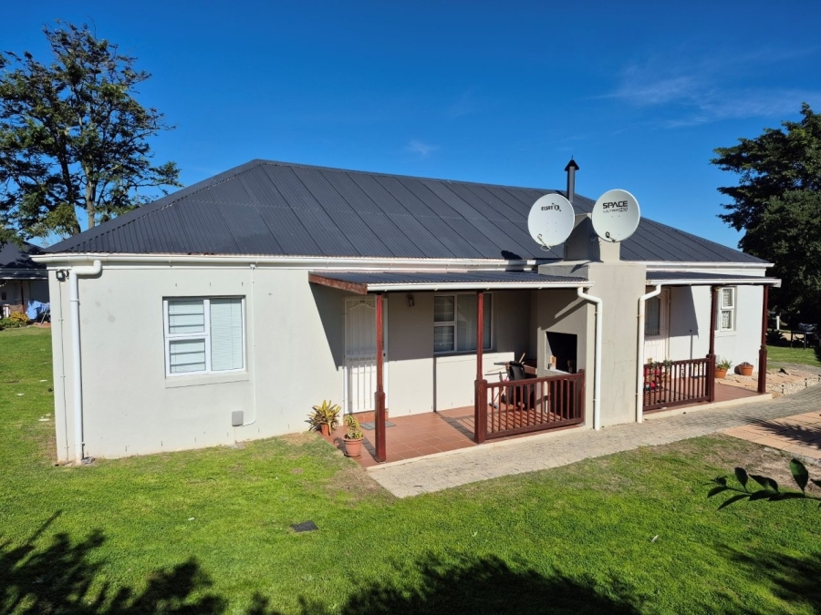 2 Bedroom Property for Sale in Goedemoed Western Cape
